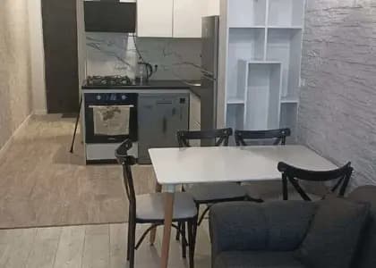 Квартира 2+1 в Батуми · Центр · 60 м²