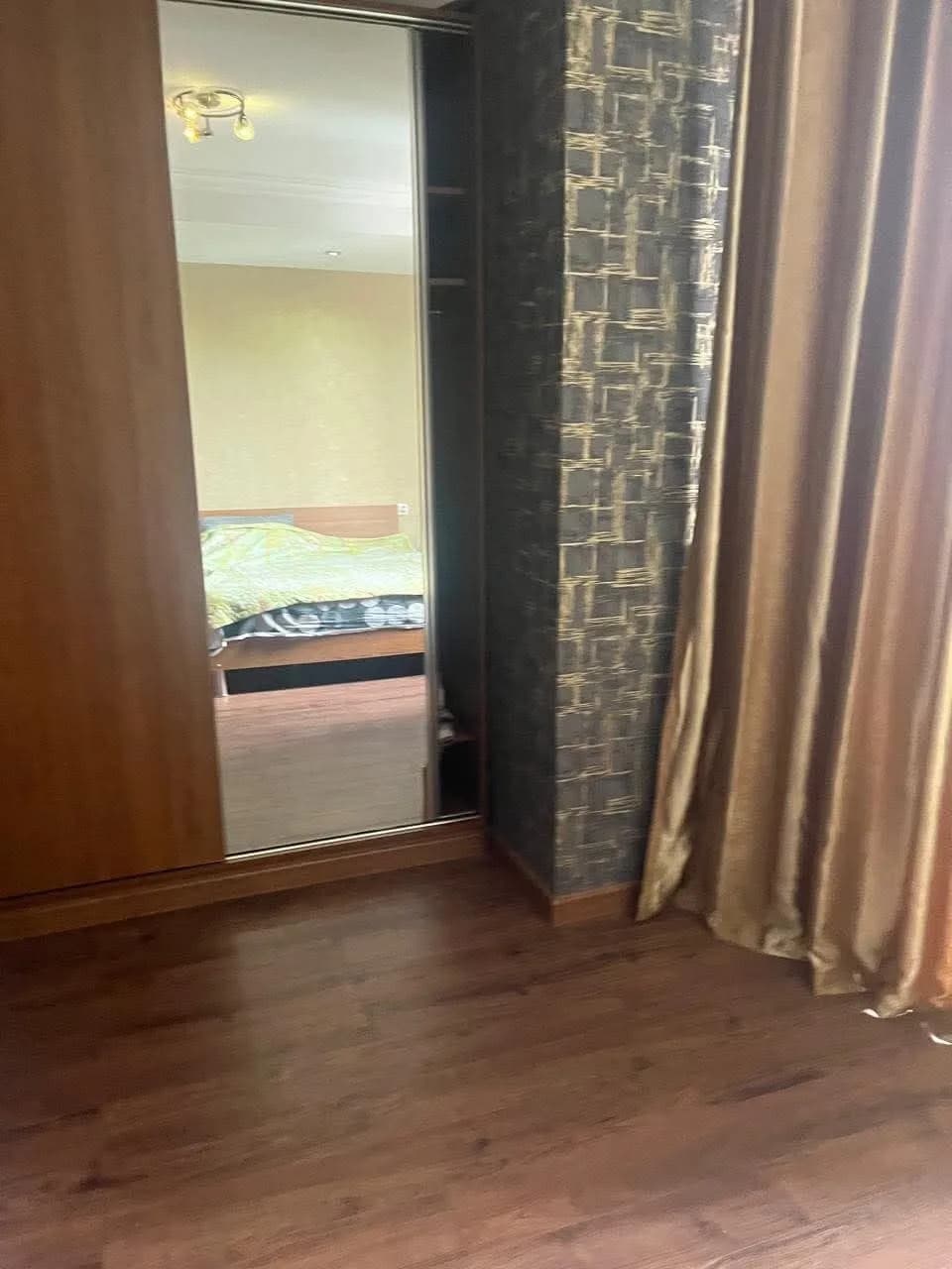 Квартира 1+1 в Батуми · Центр · 65 м² — Фото 7