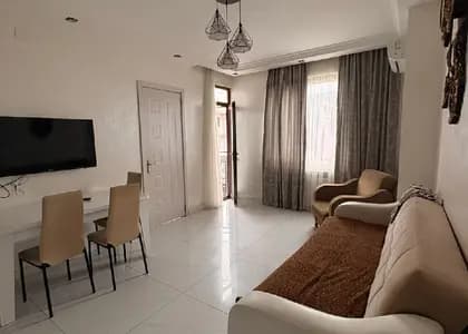 Квартира 2+1 в Батуми · Центр · 60 м²