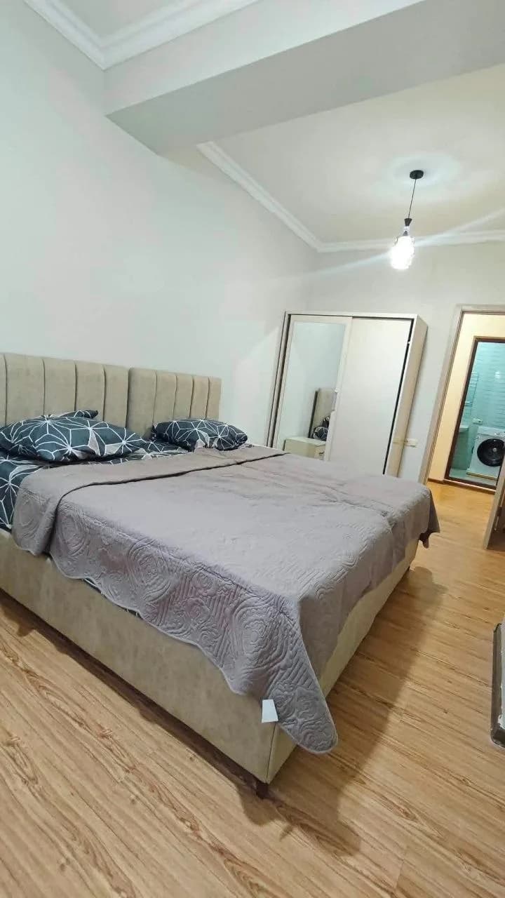 Квартира 2+1 в Батуми · Центр · 85 м² — Фото 4