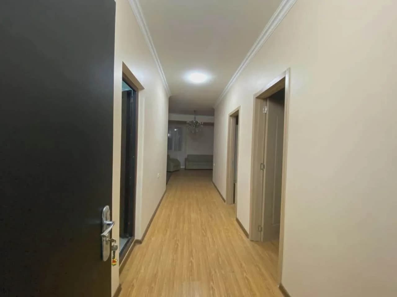 Квартира 2+1 в Батуми · Центр · 85 м² — Фото 9