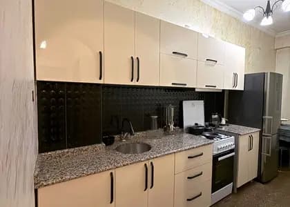 Квартира 2+1 в Батуми · Центр · 72 м²