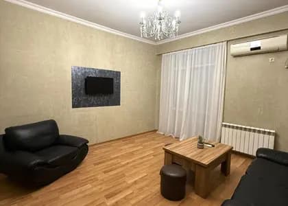 Квартира 2+1 в Батуми · Центр · 72 м²