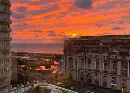 Квартира 1+1 в Батуми · Центр · 55 м²