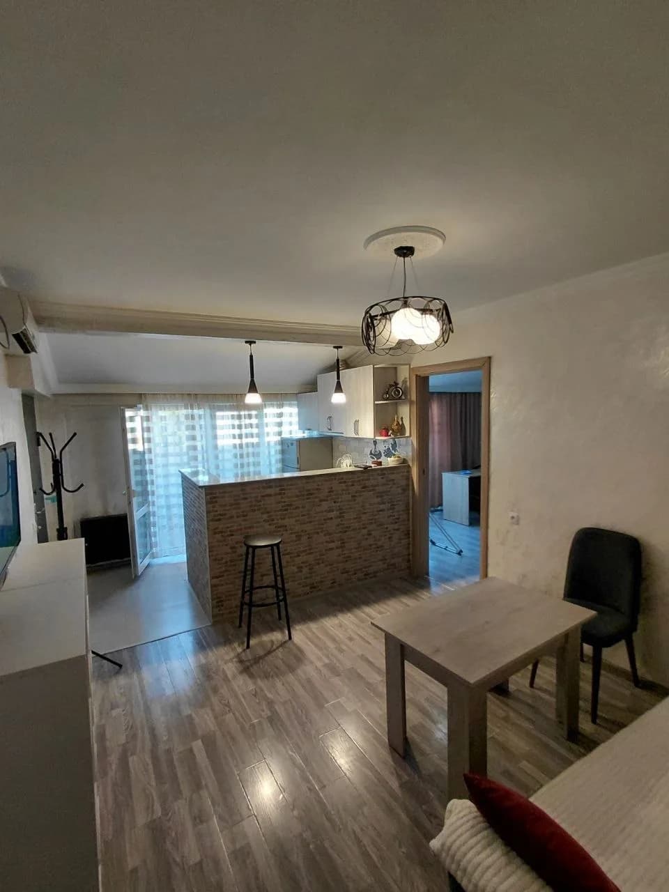 Квартира 1+1 в Батуми · 55 м² — Фото 2