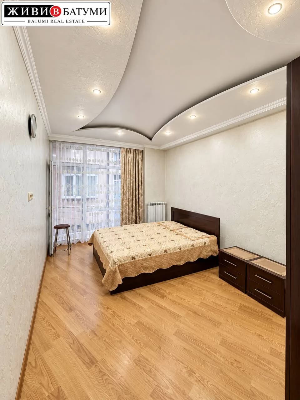 Квартира 2+1 в Батуми · Центр · 85 м² — Фото 4
