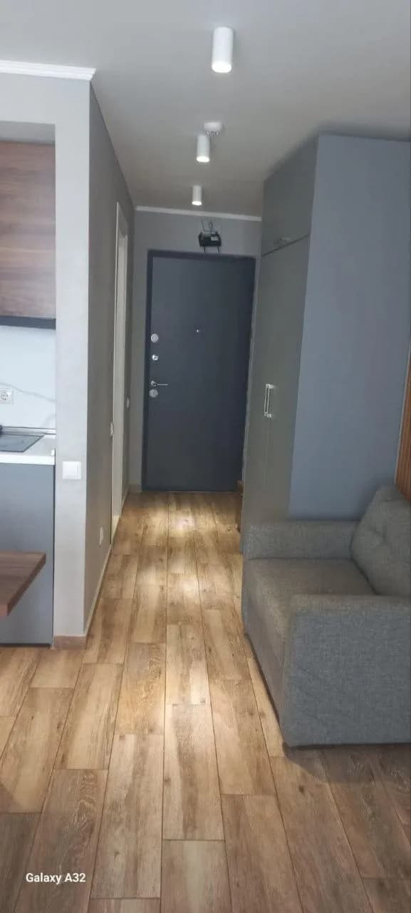 Студия в Батуми · 35 м² — Фото 3