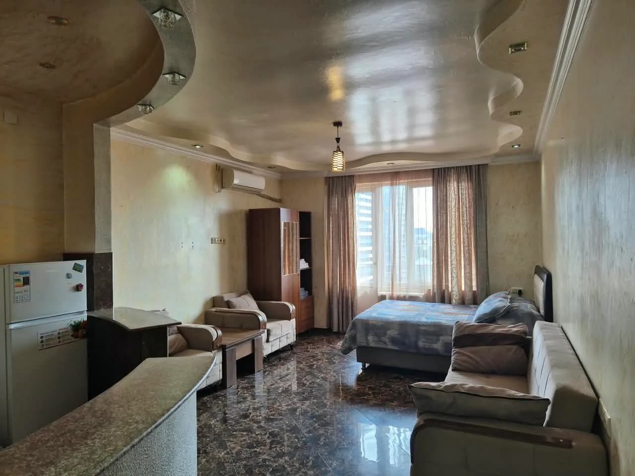 Студия в Батуми · 40 м² — Фото 1