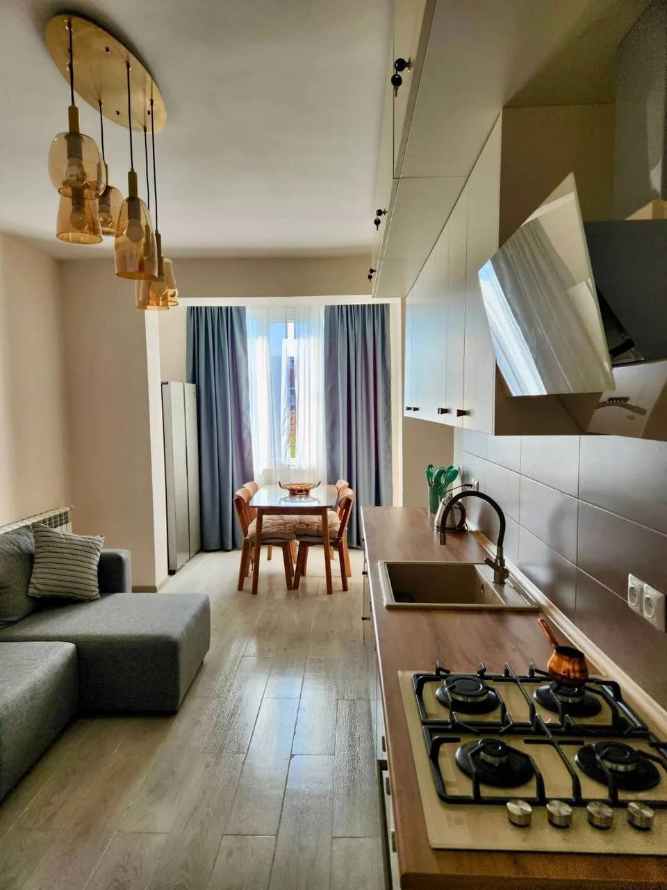 Квартира 1+1 в Батуми · Центр · 37 м² — Фото 2