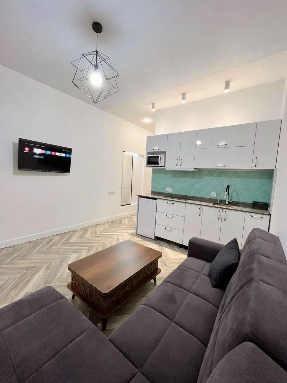 Студия в Батуми · 45 м² — Фото 1