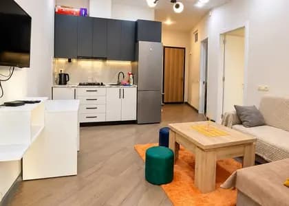 Квартира 2+1 в Батуми · Центр · 55 м²