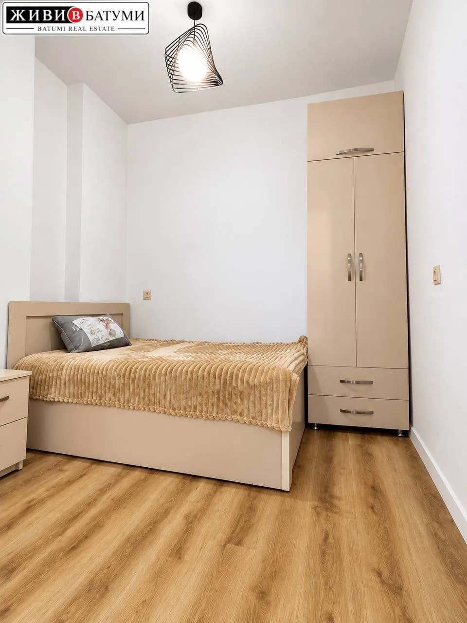 Квартира 2+1 в Батуми · Центр · 55 м² — Фото 5