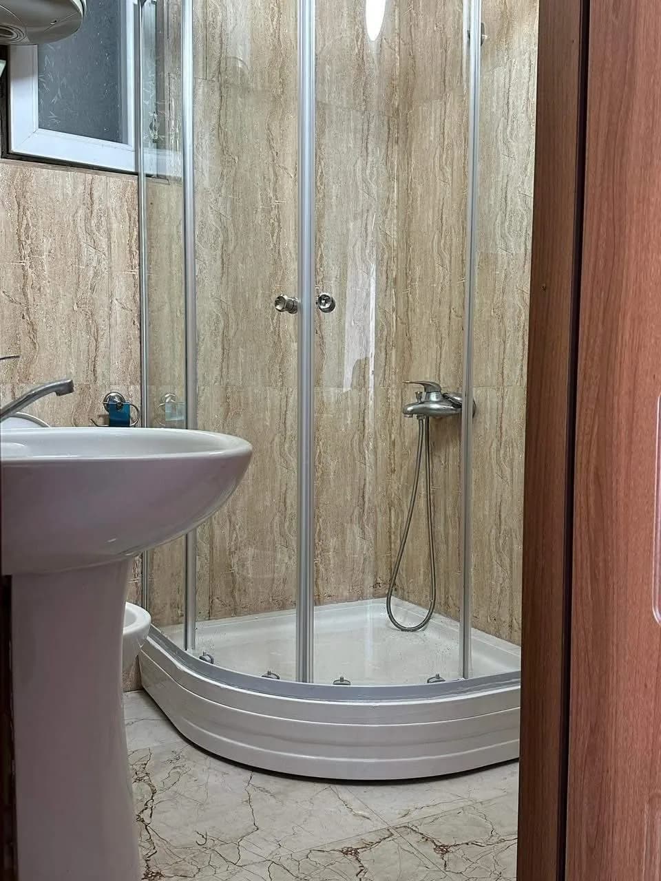 Квартира 1+1 в Батуми · Центр · 44 м² — Фото 9