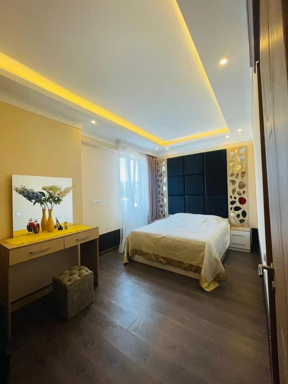 Квартира 3+1 в Батуми · Центр · 100 м² — Фото 4