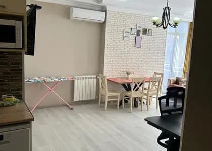 Квартира 2+1 в Батуми · Центр · 70 м²