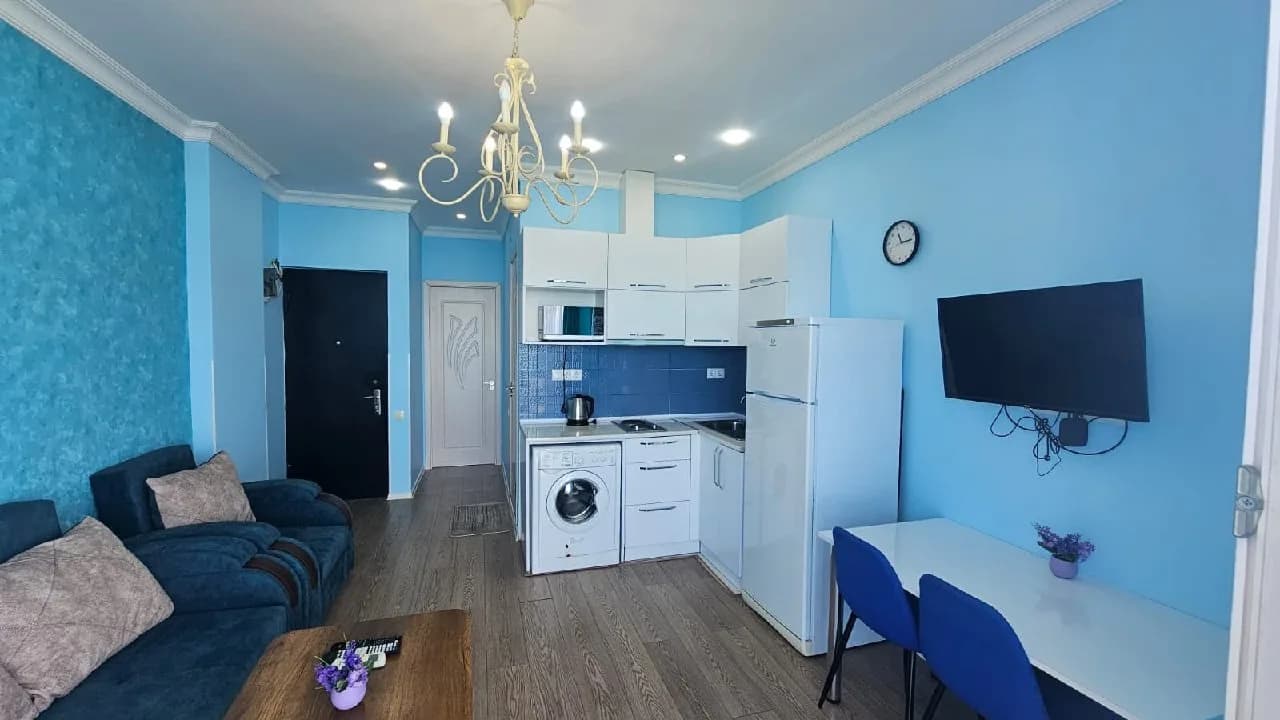 Квартира 1+1 в Батуми · Махинджаури · 45 м² — Фото 1