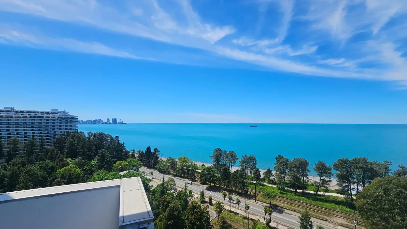Квартира 1+1 в Батуми · Махинджаури · 45 м² — Фото 9