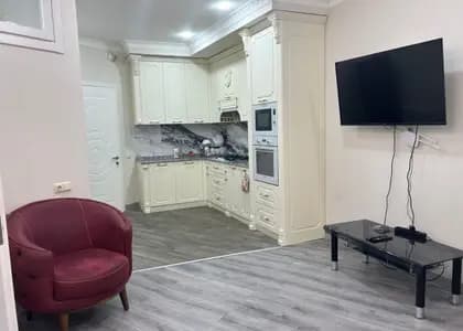 Квартира 1+1 в Батуми · 60 м²