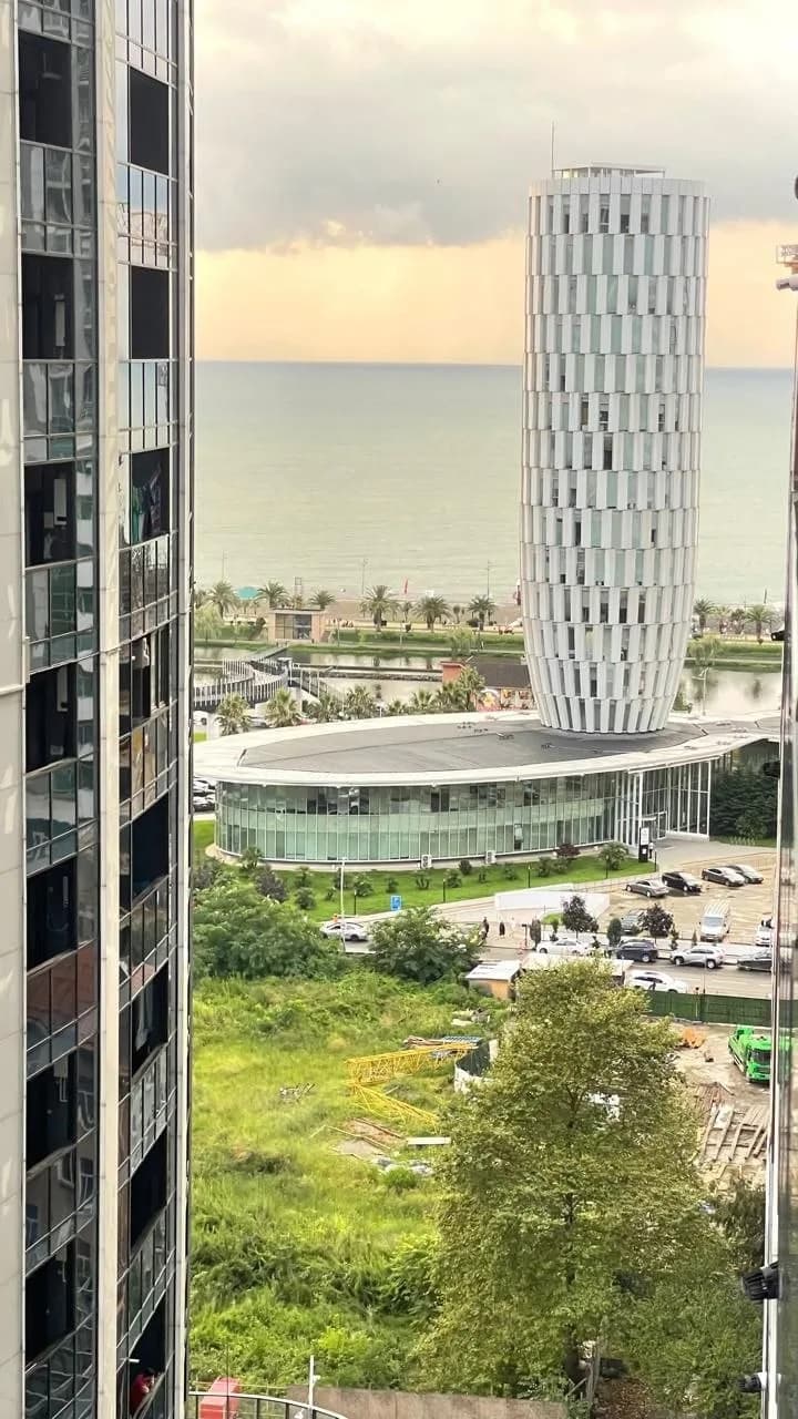 Квартира 1+1 в Батуми · Центр · 41 м² — Фото 9