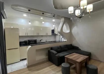 Квартира 2+1 в Батуми · Новый бульвар · 60 м²