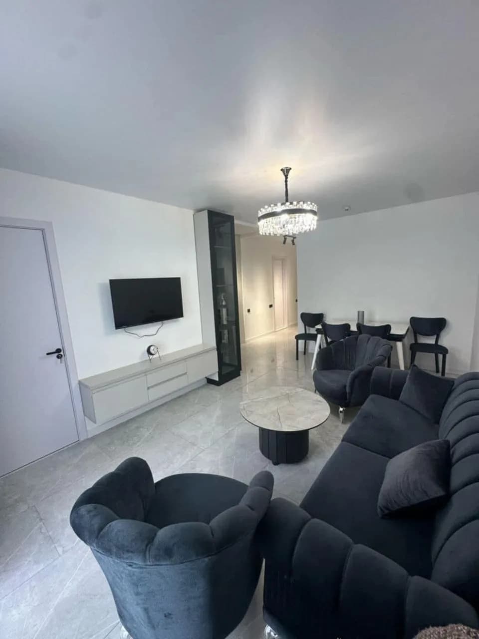 Квартира 2+1 в Батуми · Центр · 65 м² — Фото 2