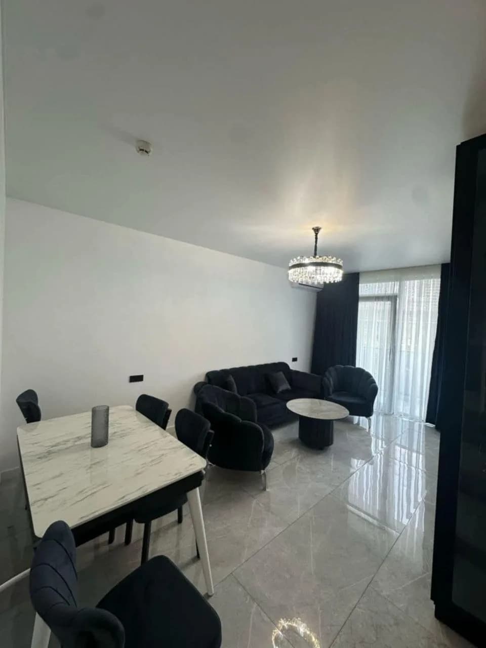 Квартира 2+1 в Батуми · Центр · 65 м² — Фото 3