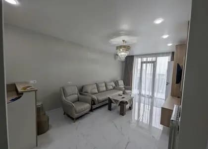Квартира 2+1 в Батуми · Центр · 65 м²
