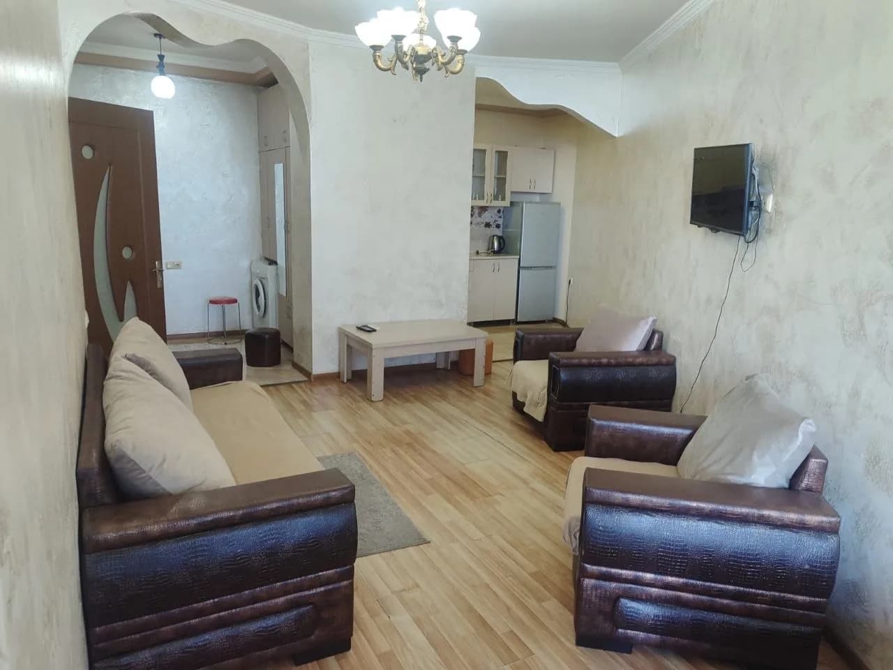 Квартира 2+1 в Батуми · Центр · 67 м² — Фото 2