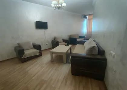 Квартира 2+1 в Батуми · Центр · 67 м²