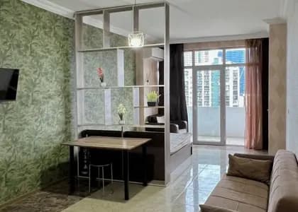 Квартира 1+1 в Батуми · 65 м²