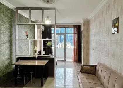 Квартира 1+1 в Батуми · 65 м²