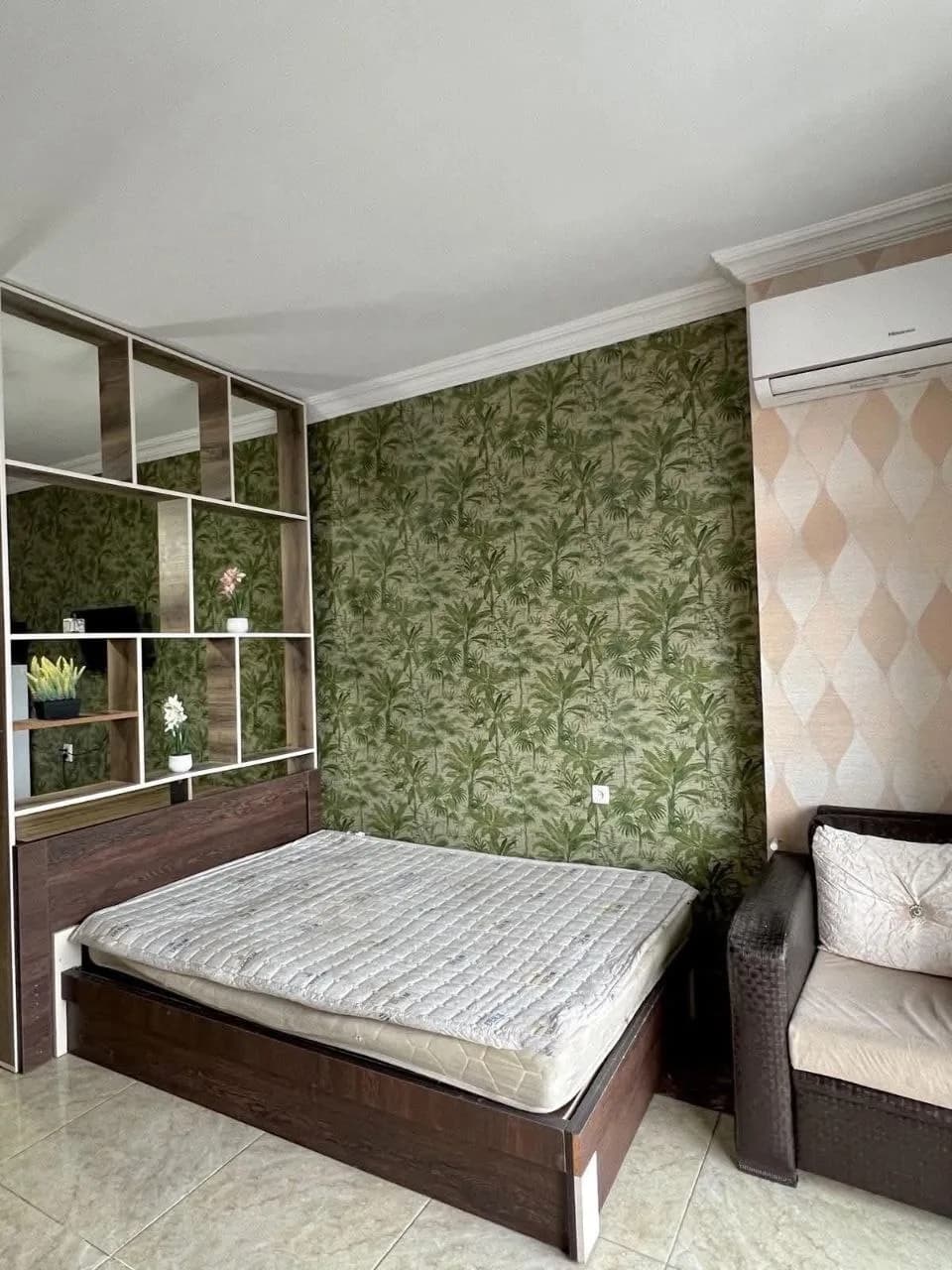 Квартира 1+1 в Батуми · 65 м² — Фото 4