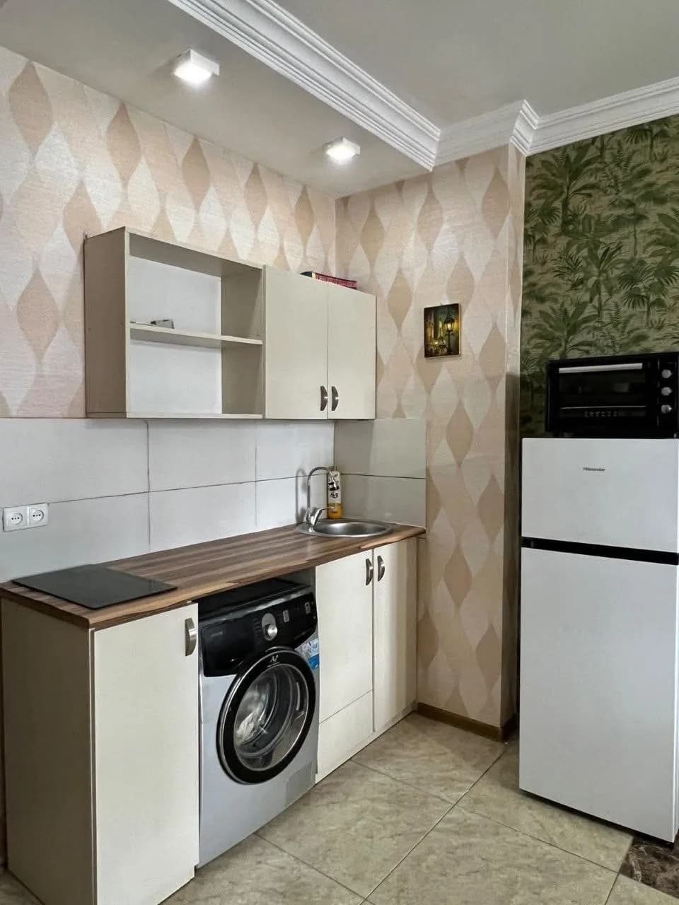 Квартира 1+1 в Батуми · 65 м² — Фото 7