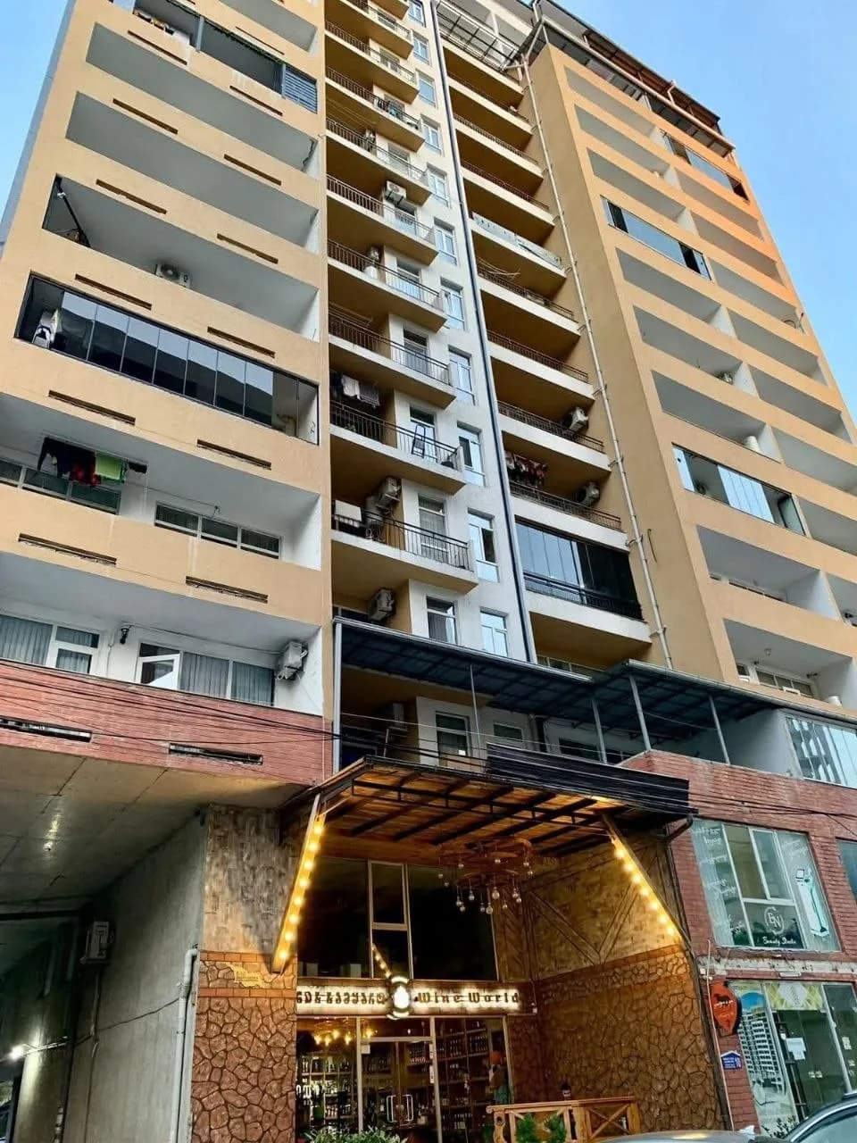 Квартира 1+1 в Батуми · 65 м² — Фото 9