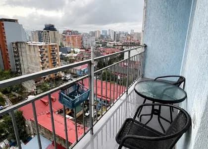 Квартира 2+1 в Батуми · Центр · 60 м²