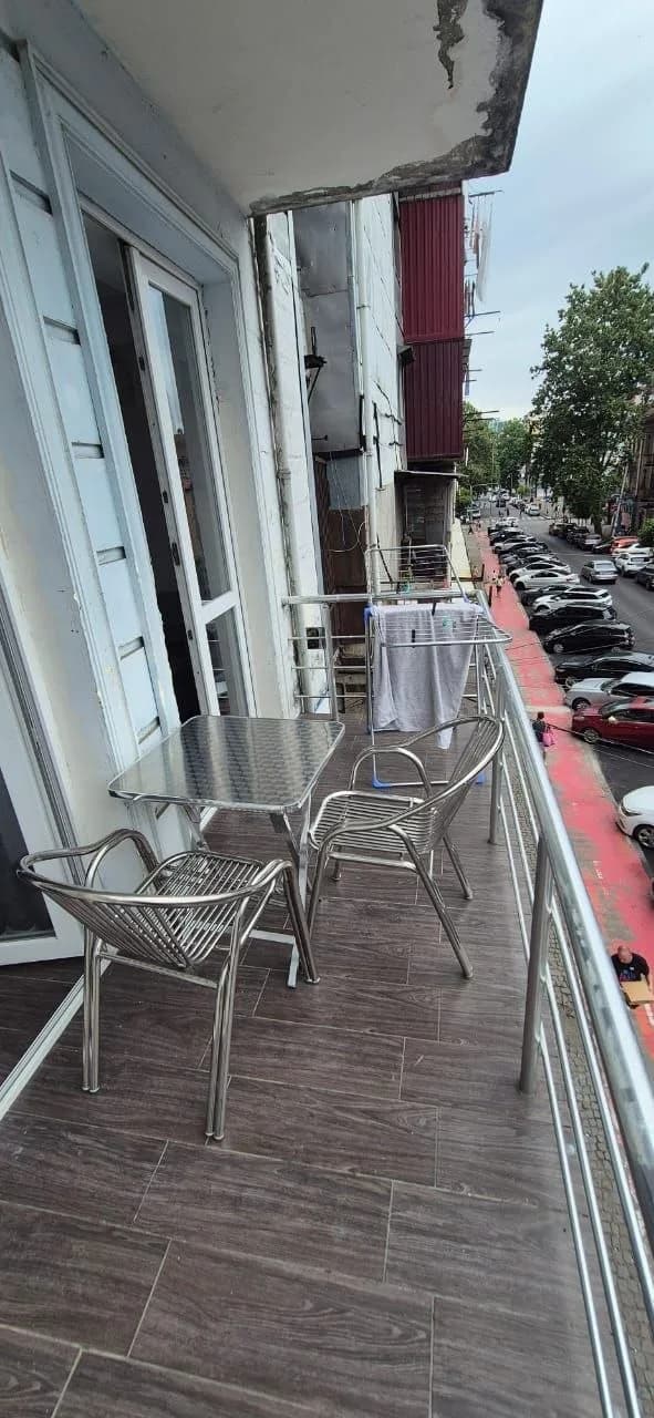 Квартира 1+1 в Батуми · Центр · 50 м² — Фото 10