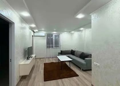 Квартира 2+1 в Батуми · Центр · 65 м²