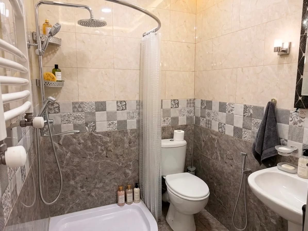 Квартира 1+1 в Батуми · Центр · 40 м² — Фото 2