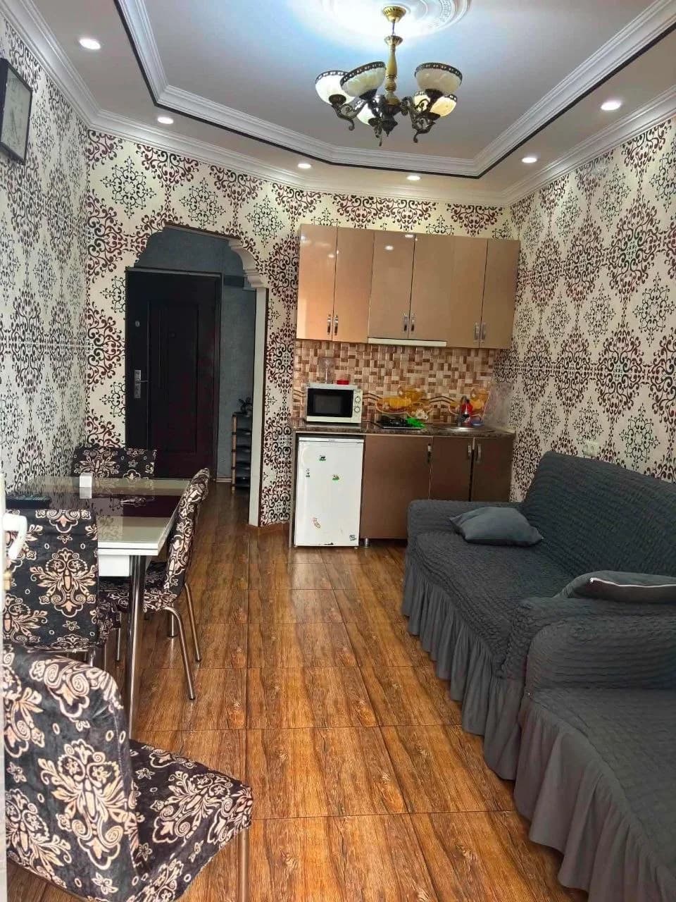 Квартира 1+1 в Батуми · Центр · 40 м² — Фото 3