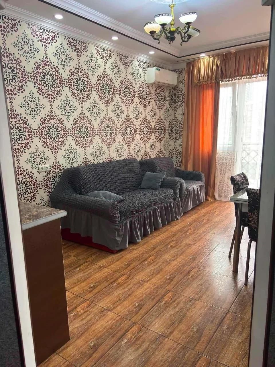 Квартира 1+1 в Батуми · Центр · 40 м² — Фото 8
