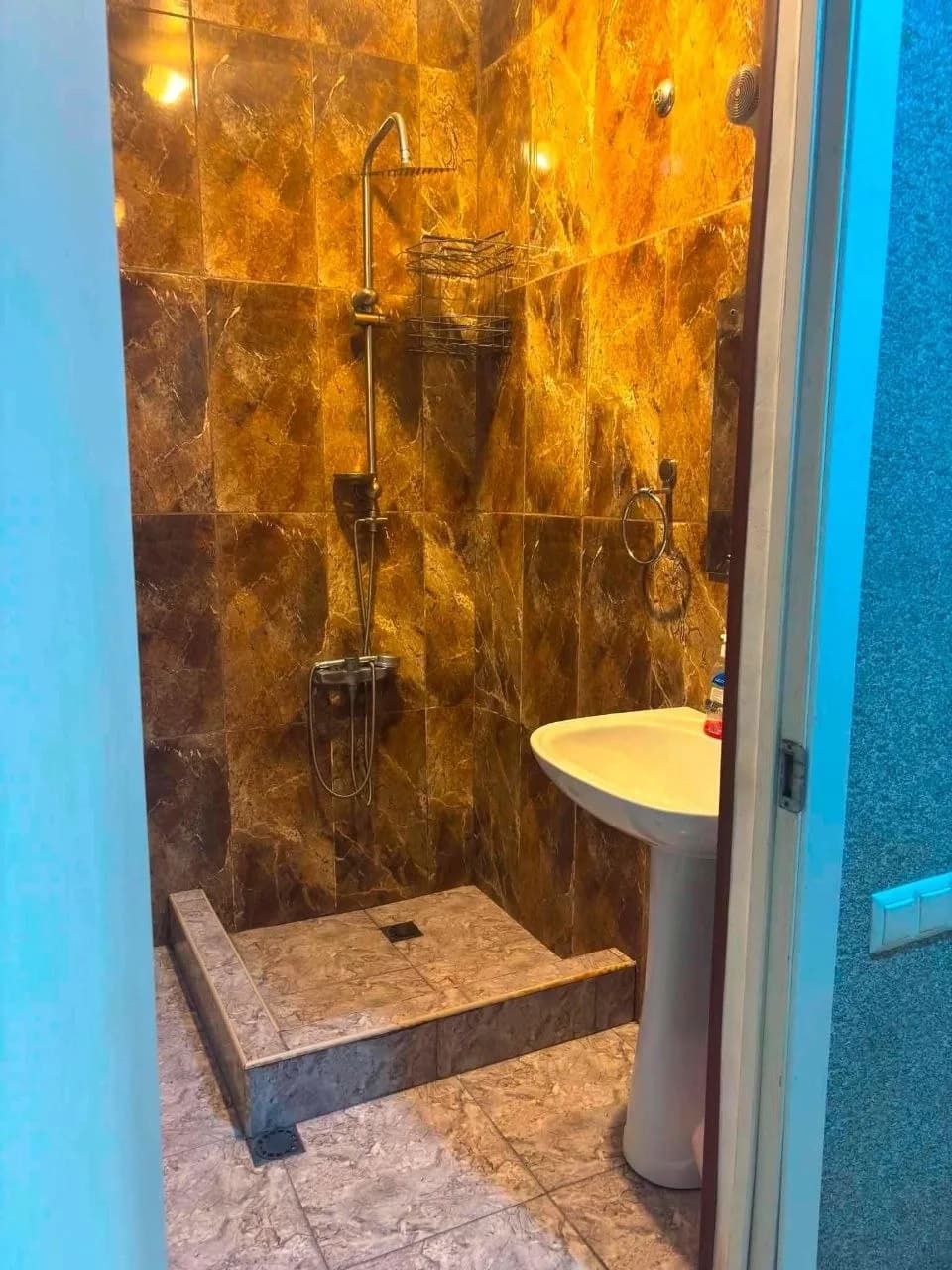 Квартира 1+1 в Батуми · Центр · 40 м² — Фото 9