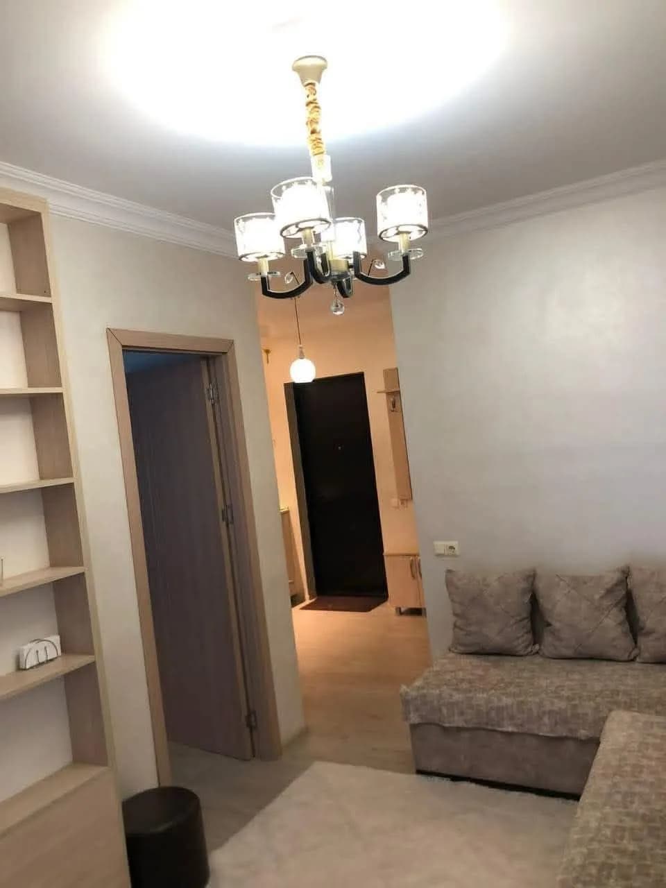 Квартира 1+1 в Батуми · Центр · 40 м² — Фото 1