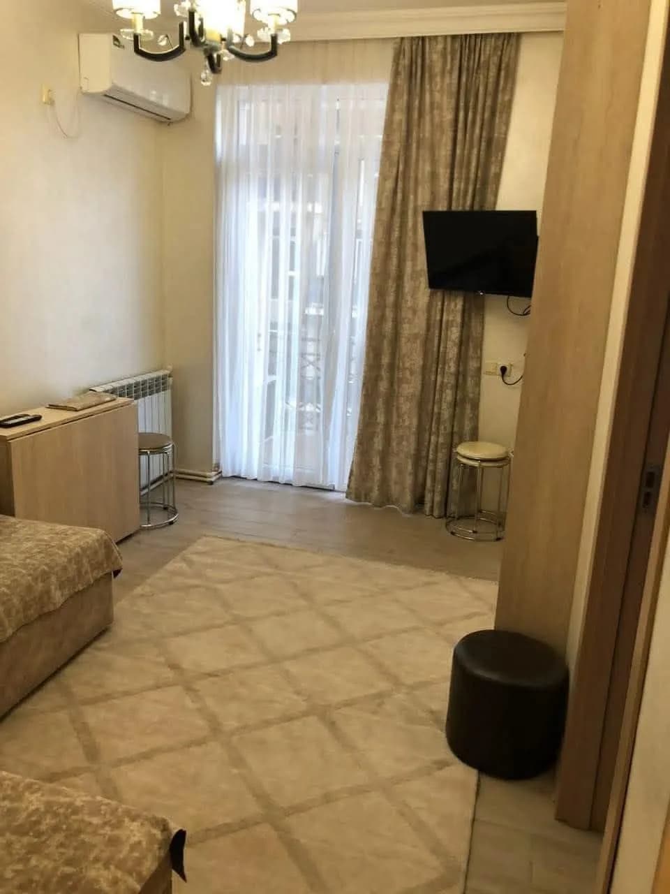 Квартира 1+1 в Батуми · Центр · 40 м² — Фото 2