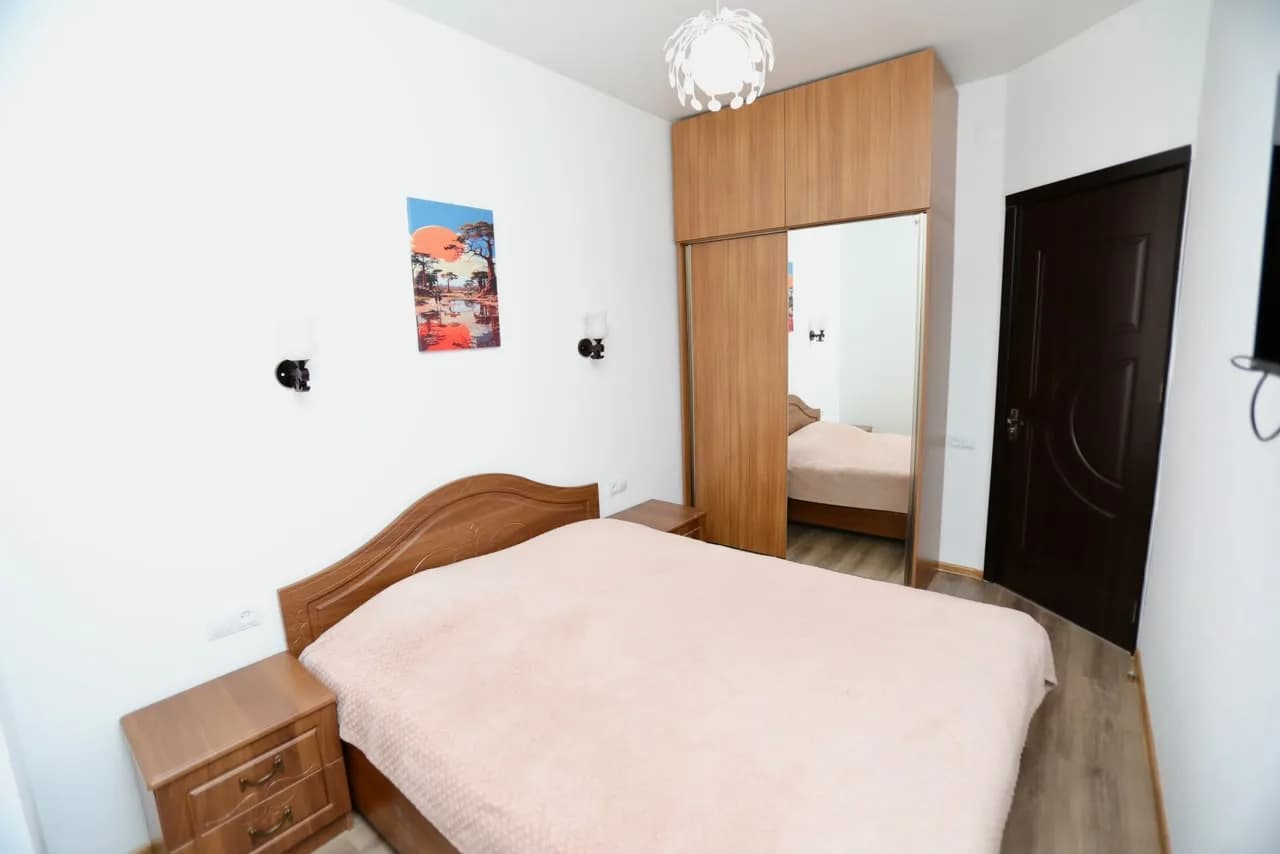 Квартира 1+1 в Батуми · Центр · 42 м² — Фото 4