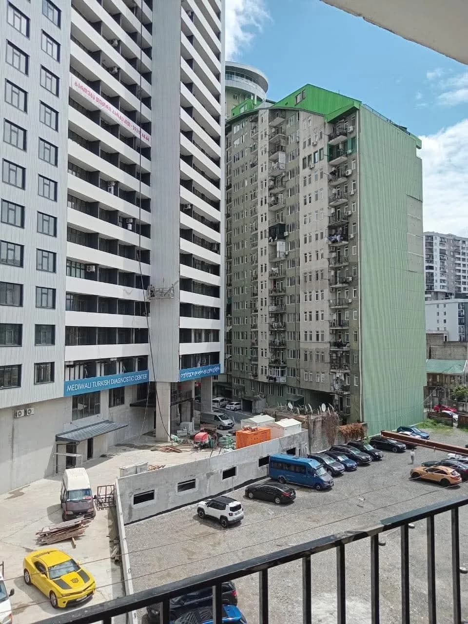 Квартира 2+1 в Батуми · Центр · 75 м² — Фото 10