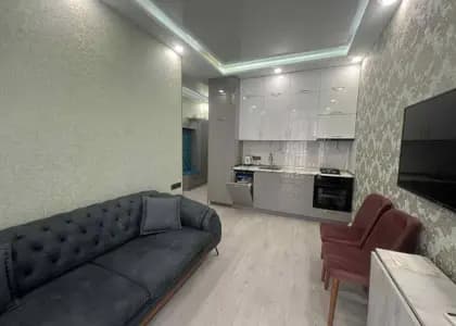 Квартира в Батуми · Центр · 50 м²