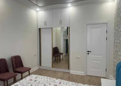 Квартира в Батуми · Центр · 50 м²