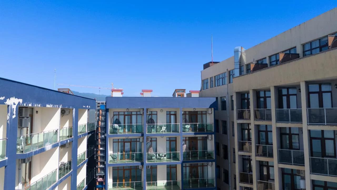 Студия в Батуми · 30 м² — Фото 5