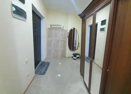 Квартира в Батуми · Центр · 80 м²
