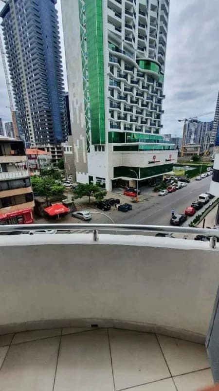 Квартира в Батуми · Центр · 80 м² — Фото 8